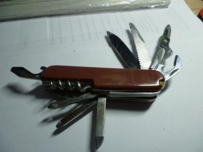 10 Teiliges Taschenmesser Wie MacGyver Nr. 33