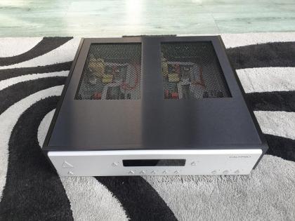 Aesthetix Calypso Manual FB Top Zustand