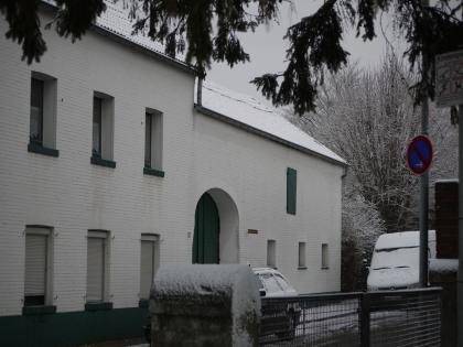 Idylischer Vierkanthof / Reitstall mit Halle