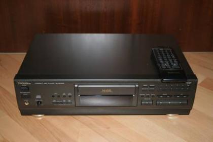 TECHNICS CD PLAYER SL-PG 470A