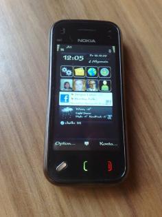 Nokia N97 mini + KFZ halterung Navi Software ( OVi Nokia )