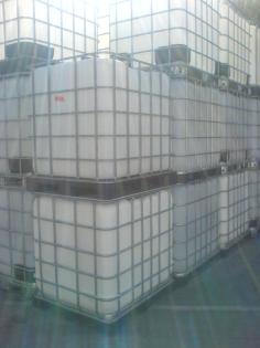 Um 42, - Euro 1000 l IBC-Behälter bei Wien