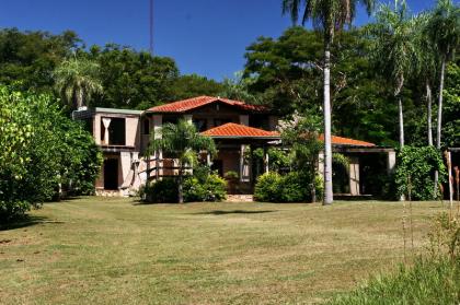 Traumhaus in einem Paradies Asuncion / Paraguay