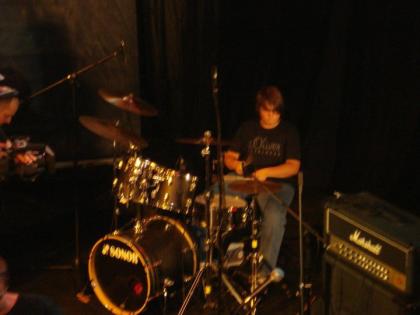 Drummer sucht eine band in Zweibrücken