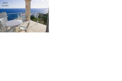 Mallorca, Luxus Penthouse direkt am Meer , NEU ab2021