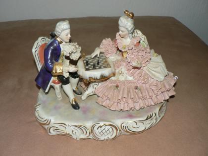 Porzellanfiguren Schach Spielendes Pärchen 