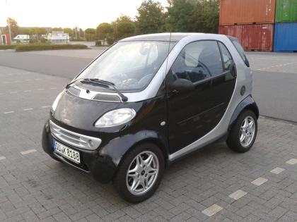 Gepflegter Smart zu verkaufen. TÜV und AU neu 