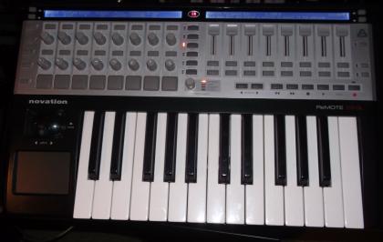 Novation ReMote 25 SL Masterkeyboard