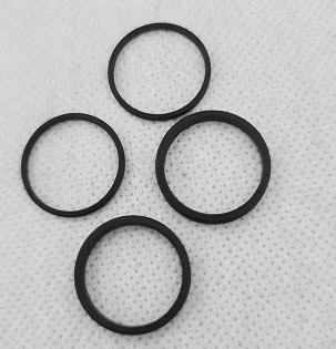 Set 4 Ringe - 17 mm 53 - schwarz mit kleinen Steinchen - Minimalismus Design