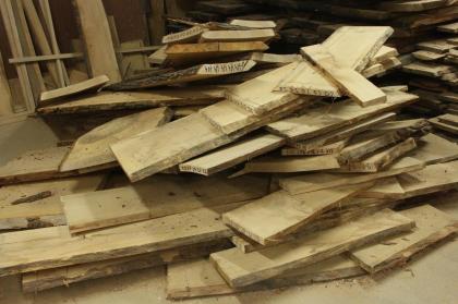 HOLZTREPPENSTUFEN STUFEN HOLZBELEG BETON EICHE ESCHE BUCHE LACKIERT