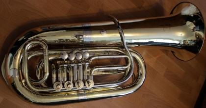 Cerveny 5/ 4 B/ Bb Tuba