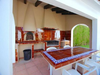 Spanien; strandnahes Ferienhaus mit privatem Pool zu vermieten
