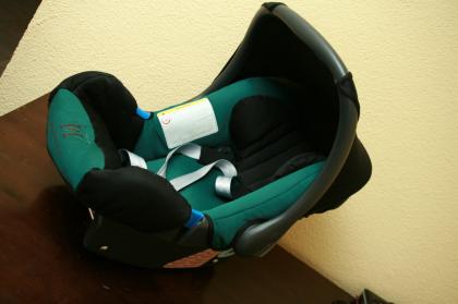 Babyschale bis 9 kg von Römer Helios Edition