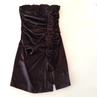 Schickes Kleid in stretch- sehr sexy!