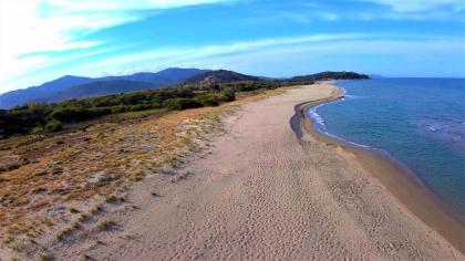 Priv. Ferienhaus an Sardiniens Südost-Küste zu vermieten. 100 Meter bis zum Sand