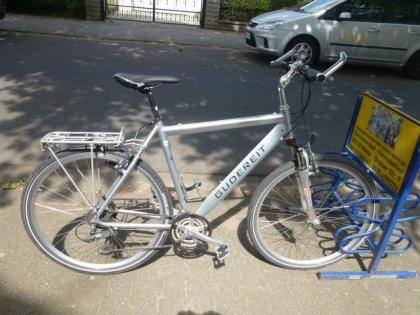 (182) 24 Gang 28 Zoll RH 58 Gabel gefedert