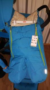 Stokke Crusi Urban Blue + aller Zubehör