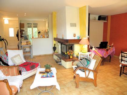 Verkauf Villa in Céreste im Luberon