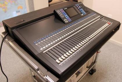 Yamaha LS9-32 Digital-Audio-Mischpult / Touring Fall