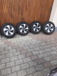 4Aluhundai-Ioniq Winterreifen195/65/15 mit Hundai original Aufelgen plus RDKS u 