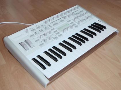Access Virus TI2 Polar Synthesizer