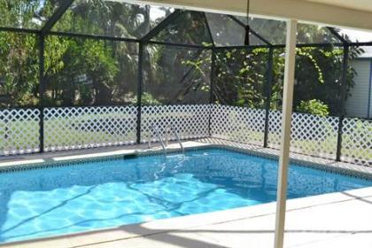 Home for sale in Cape Coral, FLORIDA, USA, POOL, 189000 $