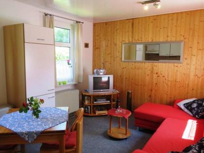 Ferienhaus Mariechen - Urlaub bis 2 Gäste mit Gartensauna und Terrasse in Ostfri