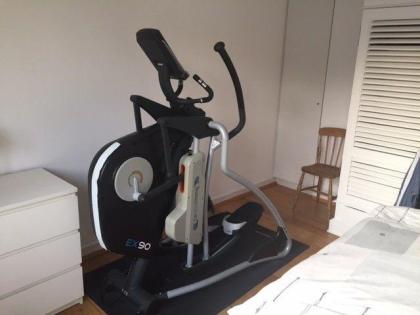Cardiostrong Ex 90 Heimtrainer Crosstrainer