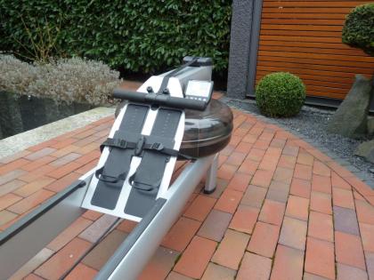 WaterRower Rudergerät M1 HiRise Metall inkl S4 Monitor
