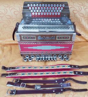 Steirische Harmonika E-A-D-G Akkordeon