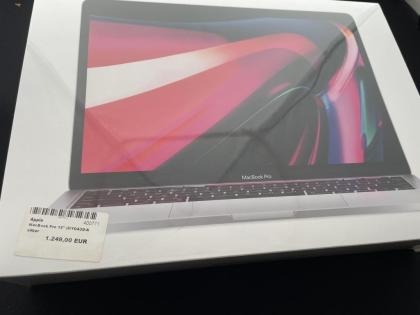 Apple M1 MacBook Pro, 13, 3
