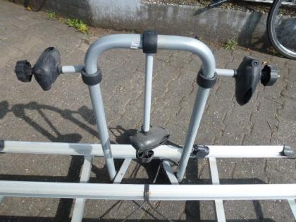 (106) Für 3 Fahrräder
