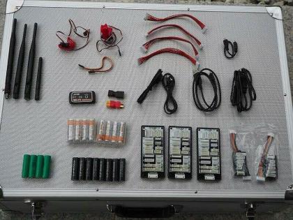 Carplounge RT4 Baitboat Futterboot Komplettset