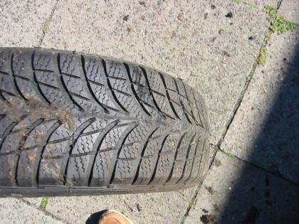 Reifen auf Felgen Goodyear UltraGrip 7 M+S 155/ 70 R13 75T