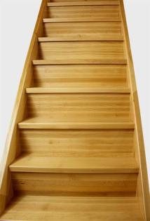SCHÄTZUNG FREITRAGENDE TREPPEN ZUR SELBSTMONTAGE TYP U, L MASSIVHOLZ BUCHE ESCHE