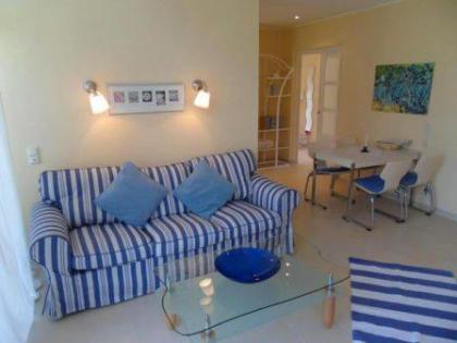 Ostsee-Ferienwohnung Strandzauber mit WLAN, Kamin und Terrasse