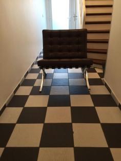 Knoll International Barcelona Chair