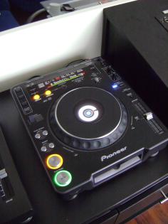 Verkaufe Pioneer CDJ-1000 MK3 CD-Player