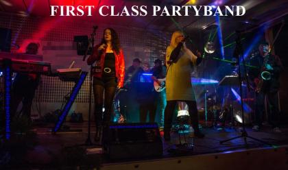 FIRST CLASS PARTYBAND BREMEN = Live Music For All Generations