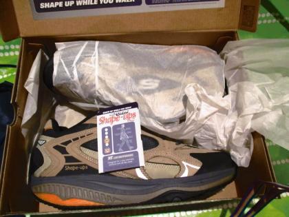 Tolle Sportschuhe in Gr. 47! NEU, nur 50€
