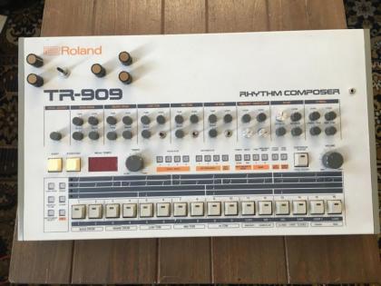 Roland TR-909 Rhythm Composer Drumcomputer