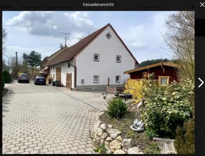 Gneisdorf: 2 ZiEG Whg. mit Charme-Großer Garten und Blick ins Grüne