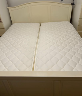 Ikea Birkeland Bettgestell (180x200)Farbe Creme Weiß