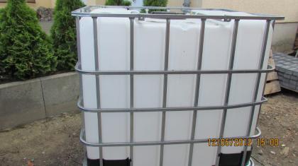 1000 l IBC Fässer ideal für Regenwasser / Tiertränke