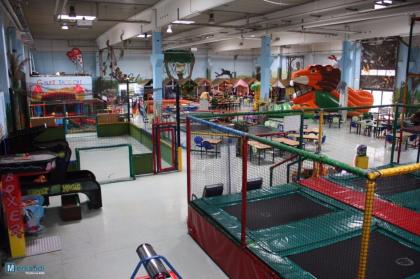 Aus Verwertung einer Insolvenz ( Indoor Kinderspielhalle )