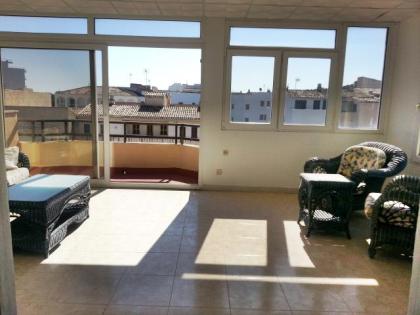 Penthouse-Wohnung mit Teils - Meerblick ca. 100 Meter zum Strand in S´Illot Mall