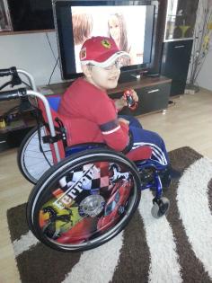 Suche dringend 4-5 Zimmer Wohnung