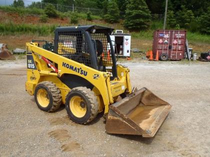 2008 KOMATSU SK815-5 Kompaktlader 