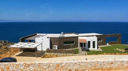 A Super Luxury Villa with Panaramic Sea Views  in one of the Most Exclusive Area