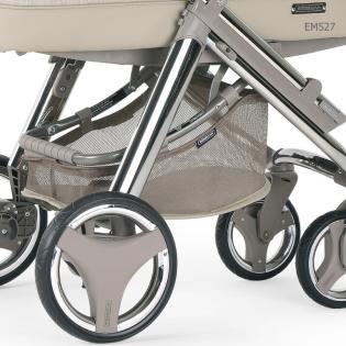 Schick und Sportlich: Kinderwagen mit Schmutzresistentem Oberstoff NEU